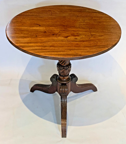 Antique tilt top - top, urn