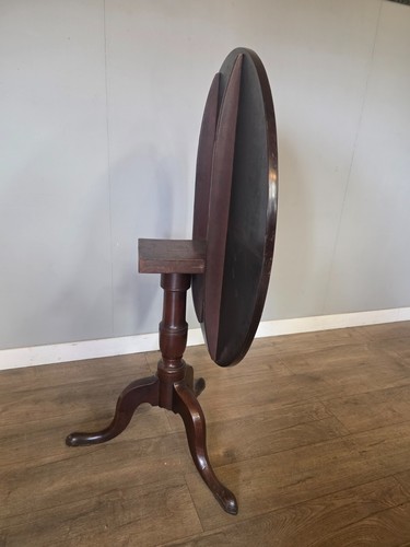 Antique mahogany george - george, iii