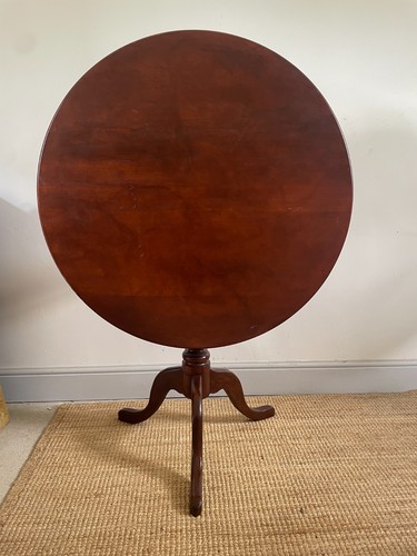 Antique mahogany tilt top - antique,